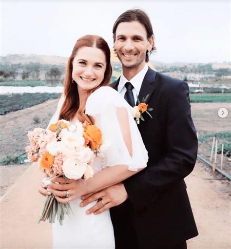bonnie wright marito.